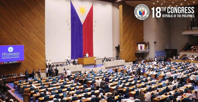 Le Sénat des Philippines adopte le renforcement des liens parlementaires avec le Vietnam