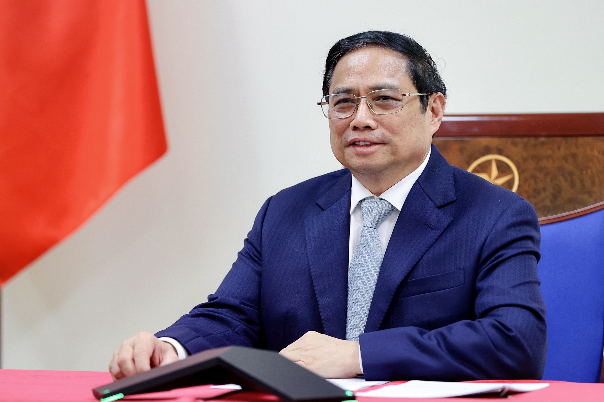 Vietnam-France Entretien téléphonique entre les Premiers ministres