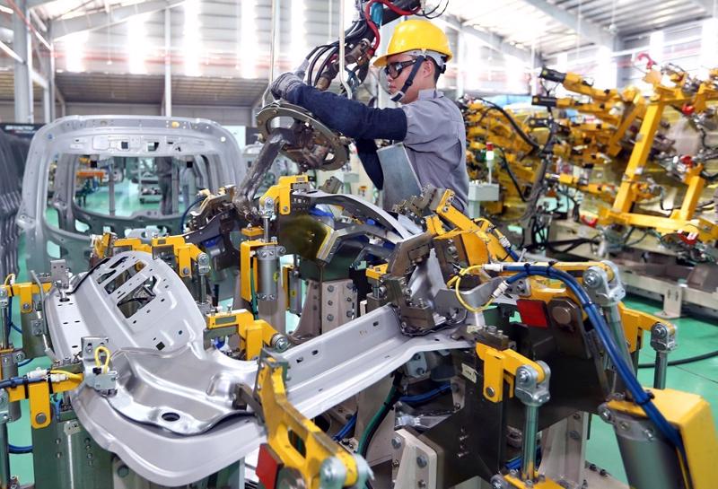 L économie vietnamienne face aux défis mondiaux
