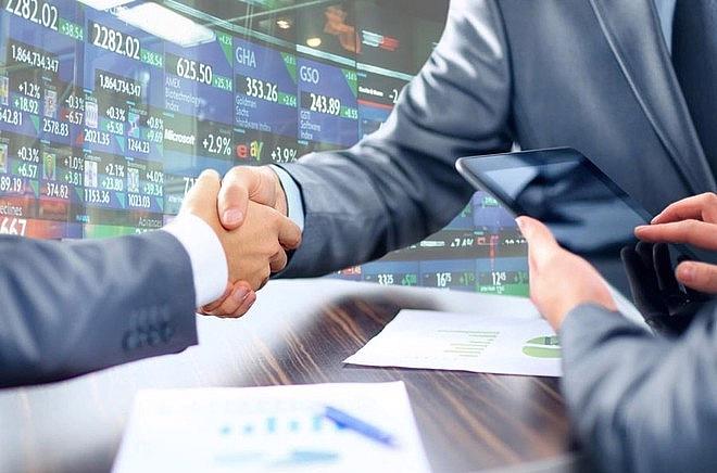 Les investisseurs asiatiques recherchent des opportunités de fusions-acquisitions au Vietnam
