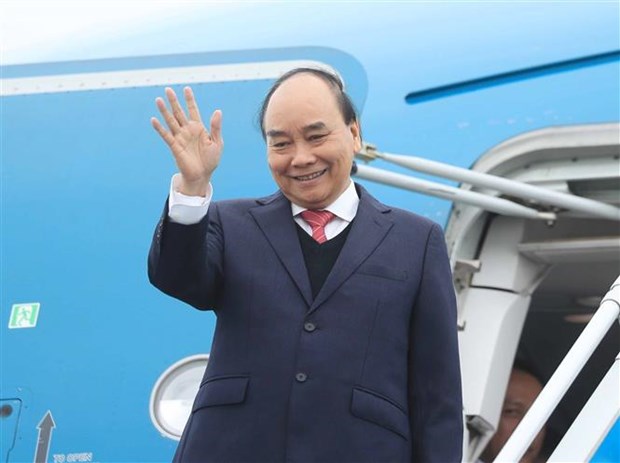 Le président Nguyên Xuân Phuc part pour la République de Corée