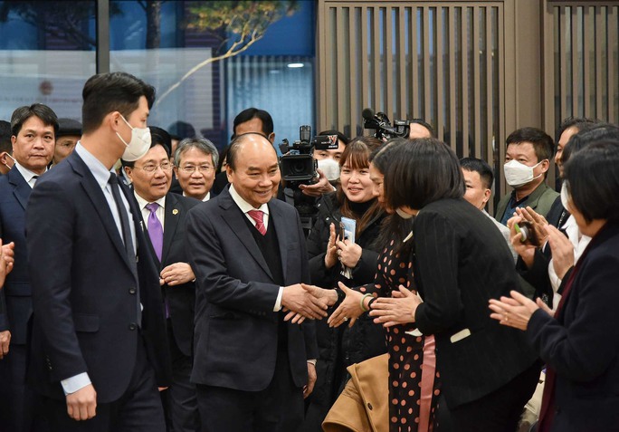 Le président Nguyên Xuân Phuc rencontre la diaspora en République de Corée