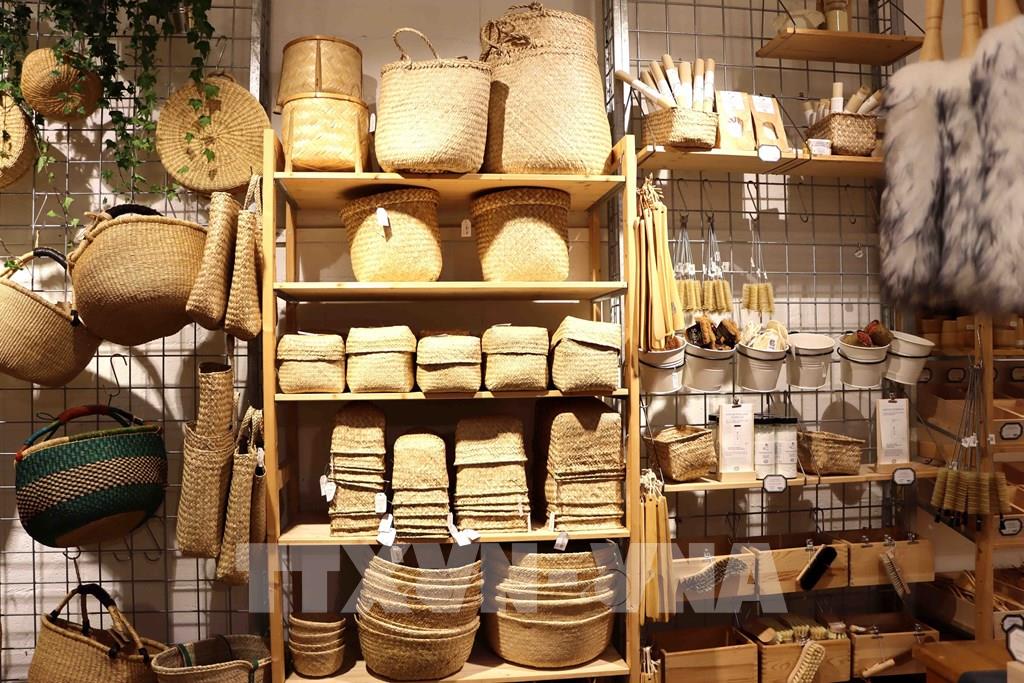 Des produits d’artisanat vietnamiens sur le marché belge