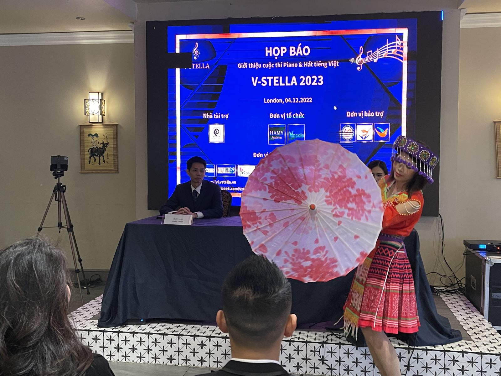 Concours de piano et de chant vietnamien pour les enfants et jeunes vietnamiens en Europe