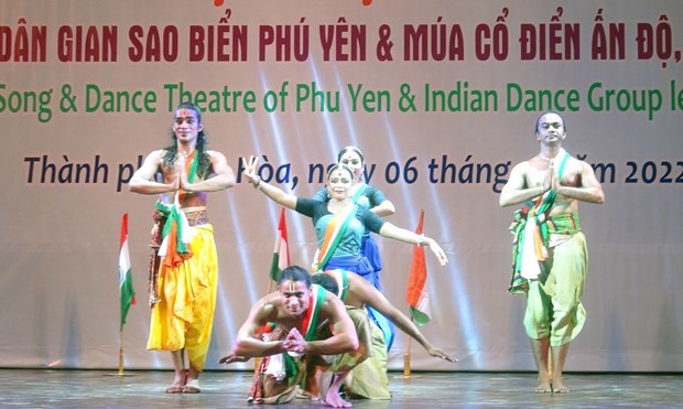 Promouvoir les échanges artistiques entre l Inde et la province de Phu Yen