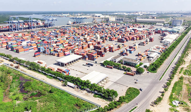 Les investisseurs américains recherchent des opportunités pour injecter des capitaux dans la logistique au Vietnam