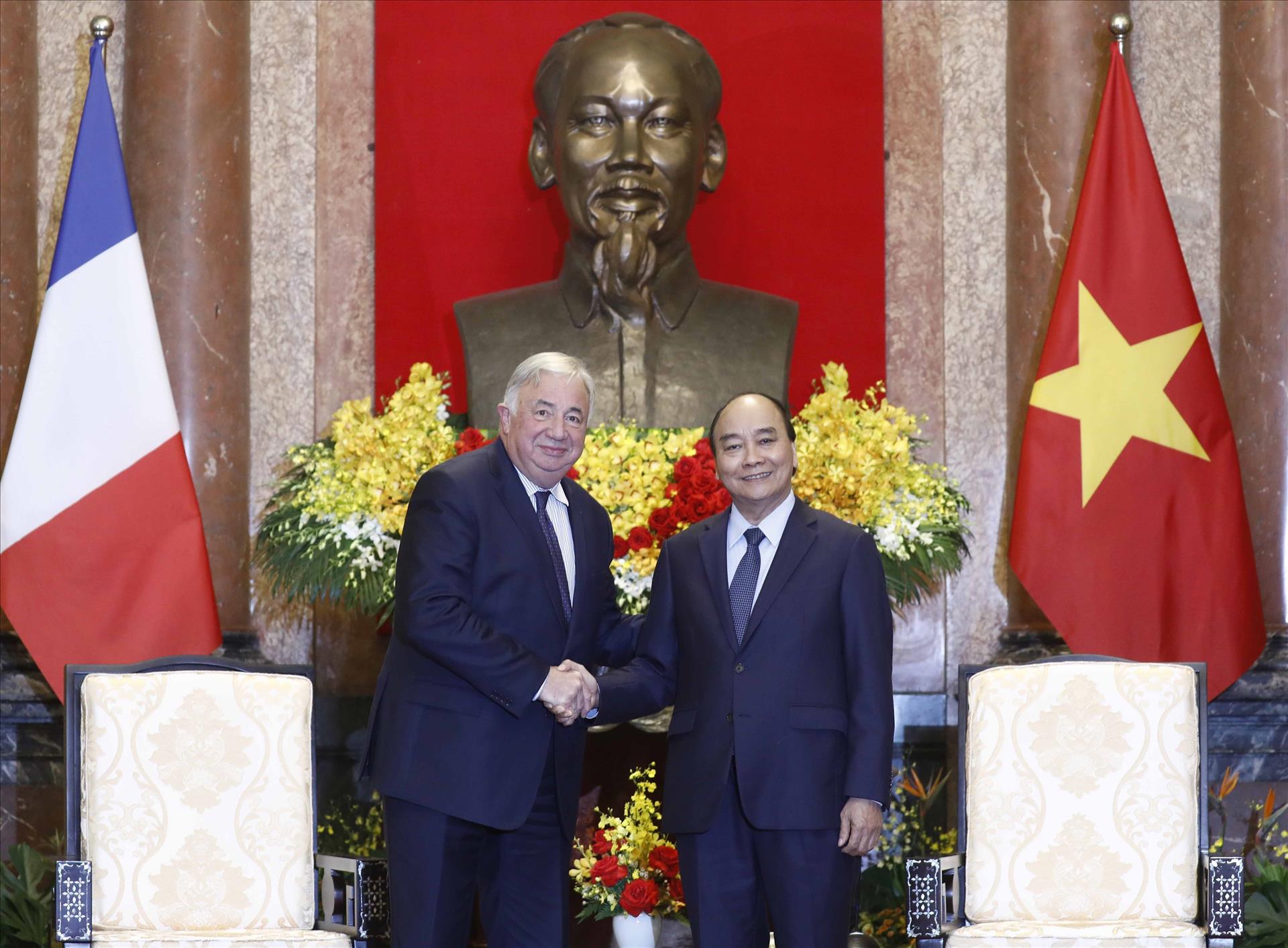 Le Vietnam considère la France comme un partenaire de premier rang dans sa politique extérieure