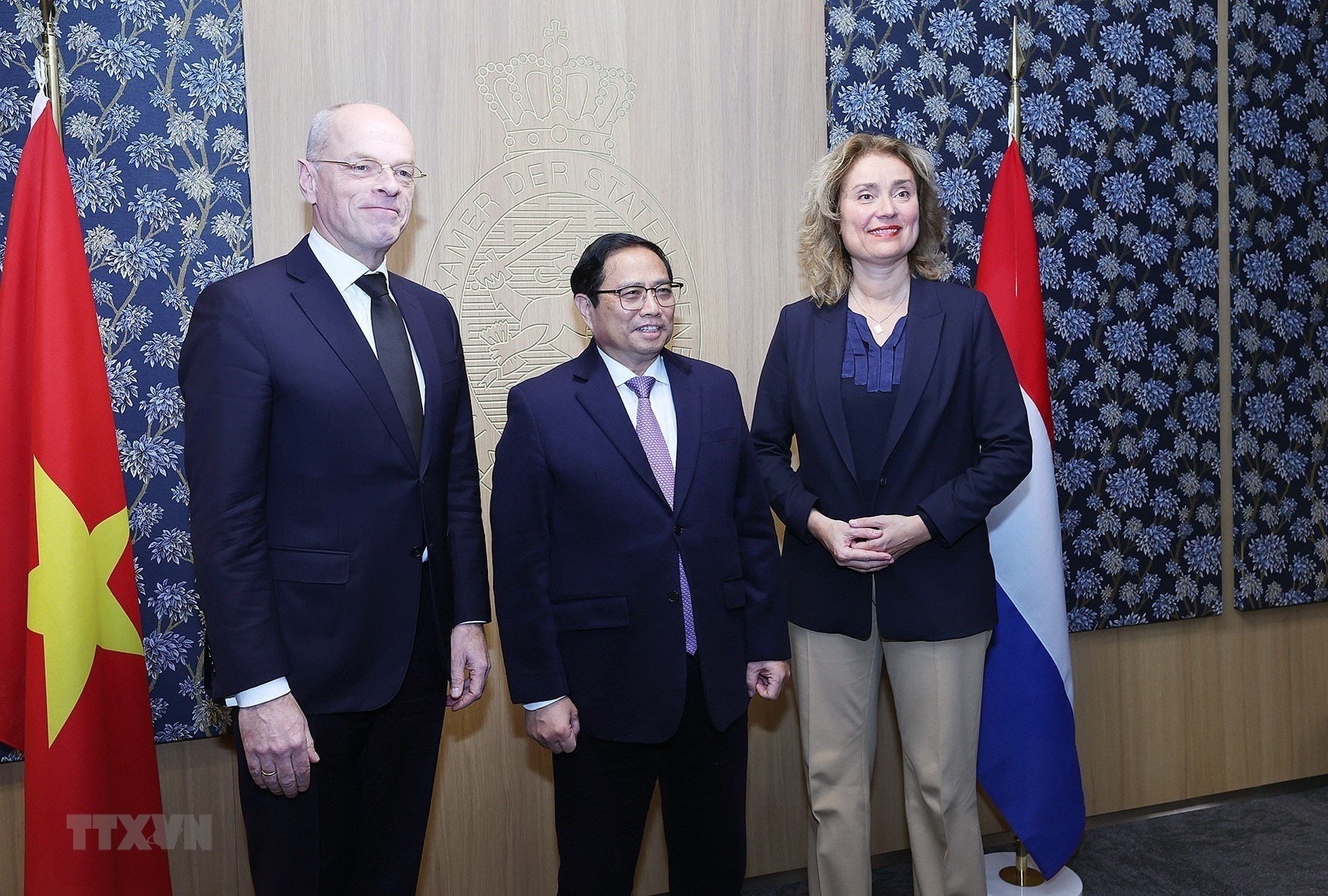 Le Premier ministre rencontre des dirigeants de l organe législatif néerlandais