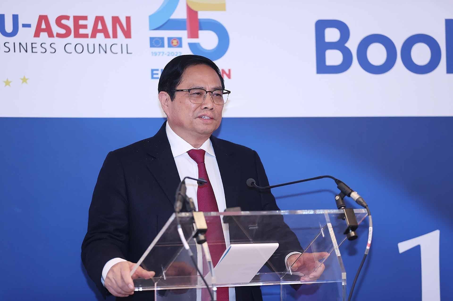 Message du PM Pham Minh Chinh lors du Sommet d’affaires ASEAN-UE