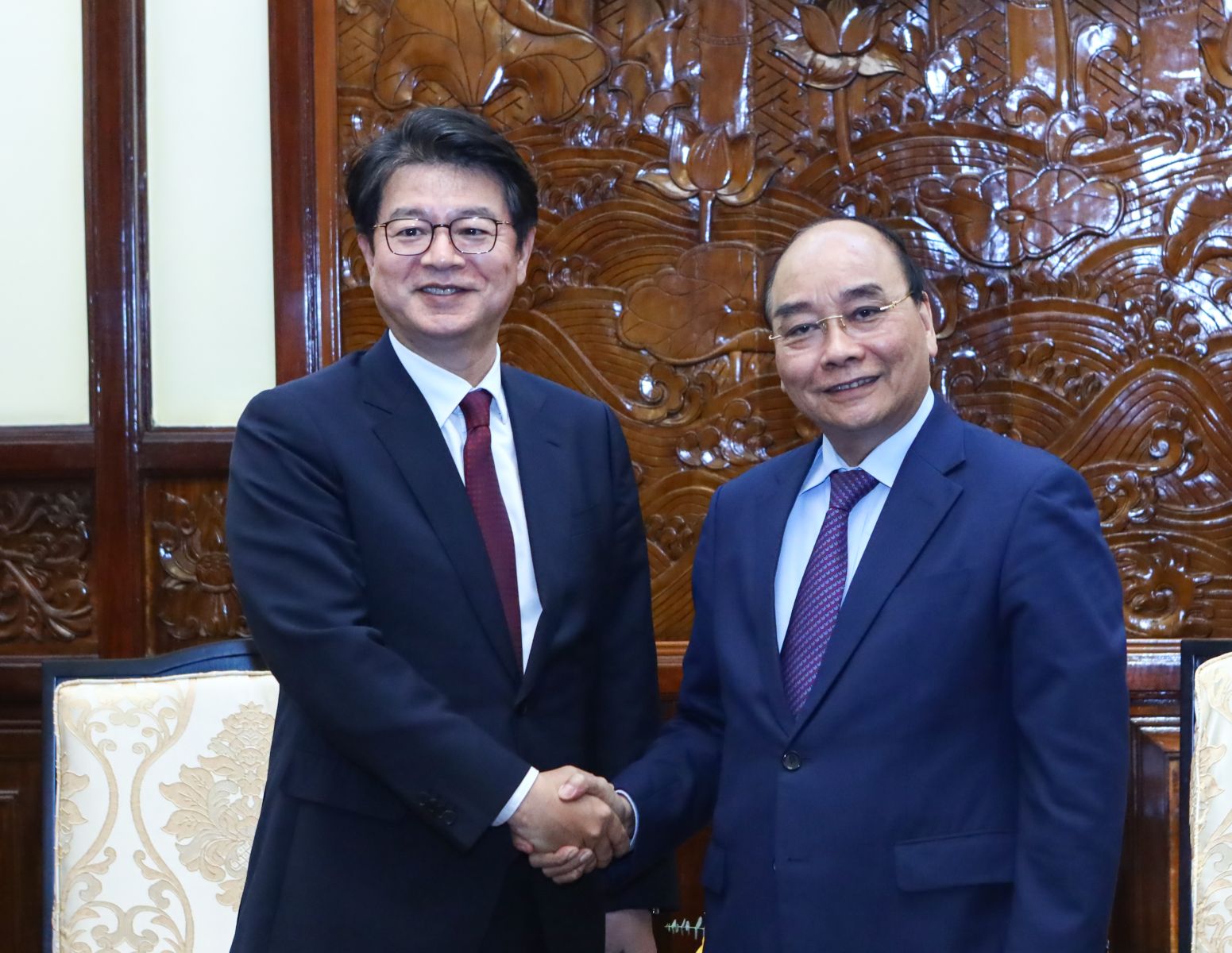 Le président Nguyên Xuân Phuc salue la coopération entre la VNA et Yonhap