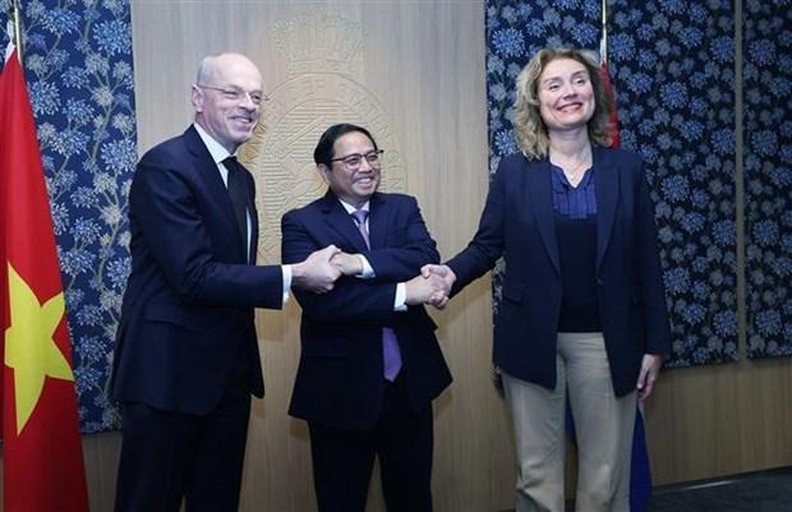 La tournée en Europe du Premier ministre vietnamien couronnée de succès sur tous les plans