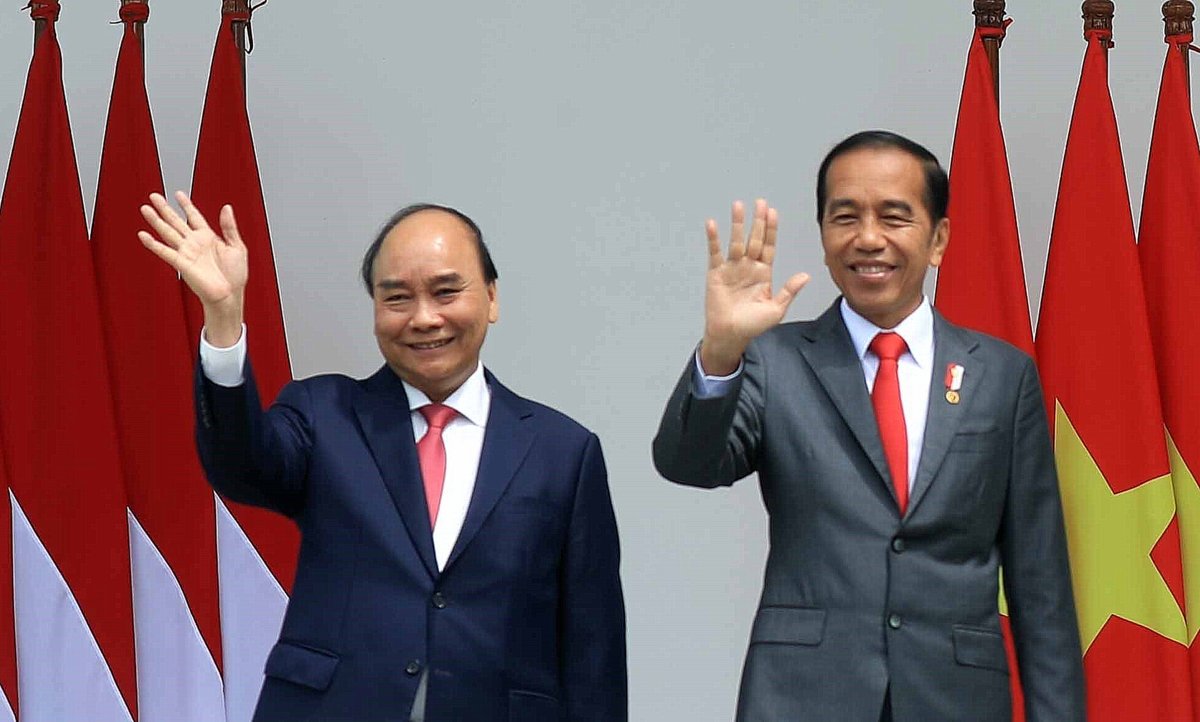 Cérémonie d’accueil officielle du président Nguyen Xuan Phuc en Indonésie