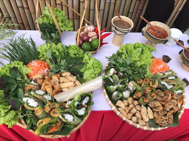 Publication de la liste des 121 plats typiques de la gastronomie vietnamienne