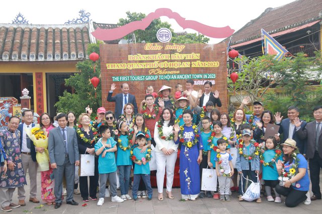 Hoi An accueille de nombreux touristes pendant les vacances du Nouvel An