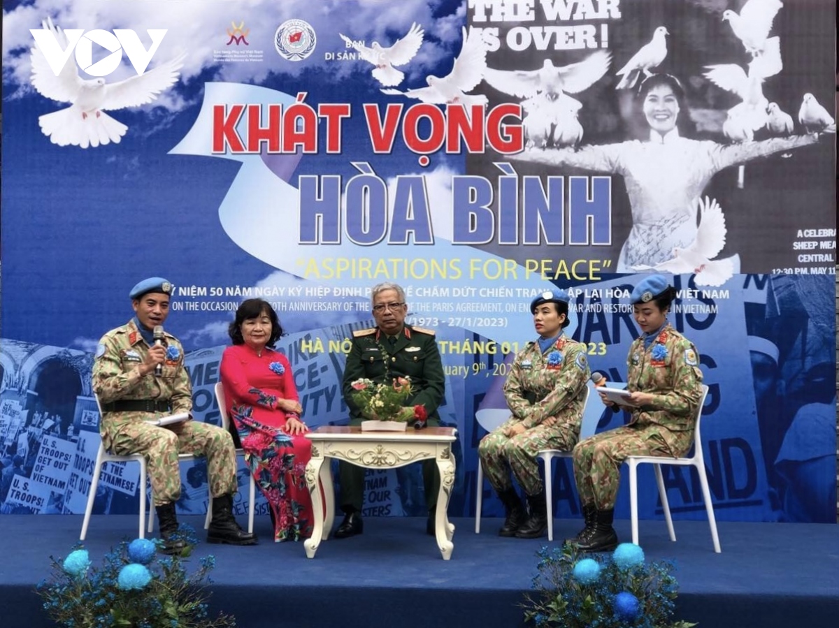 Aspiration de la paix histoire sur la personnalité et l’intelligence des femmes vietnamiennes