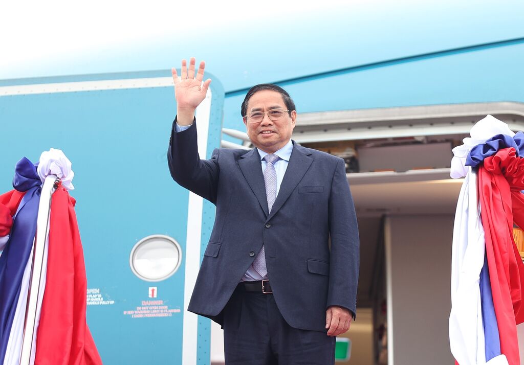 Le Premier ministre Pham Minh Chinh s envole pour le Laos pour une visite officielle