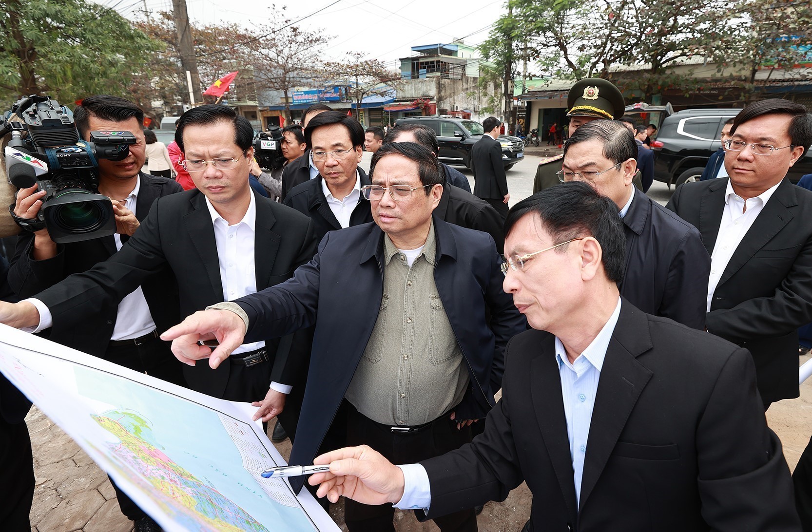 Le Premier ministre encourage Nam Dinh à chercher à mieux exploiter ses potentiels