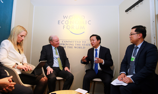 Le Vietnam partage des expériences lors du Forum économique mondial à Davos