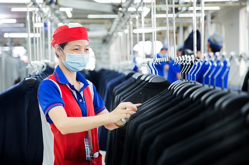 L exportation de textiles, de cuir et de chaussures établit un record de 71 milliards d’USD