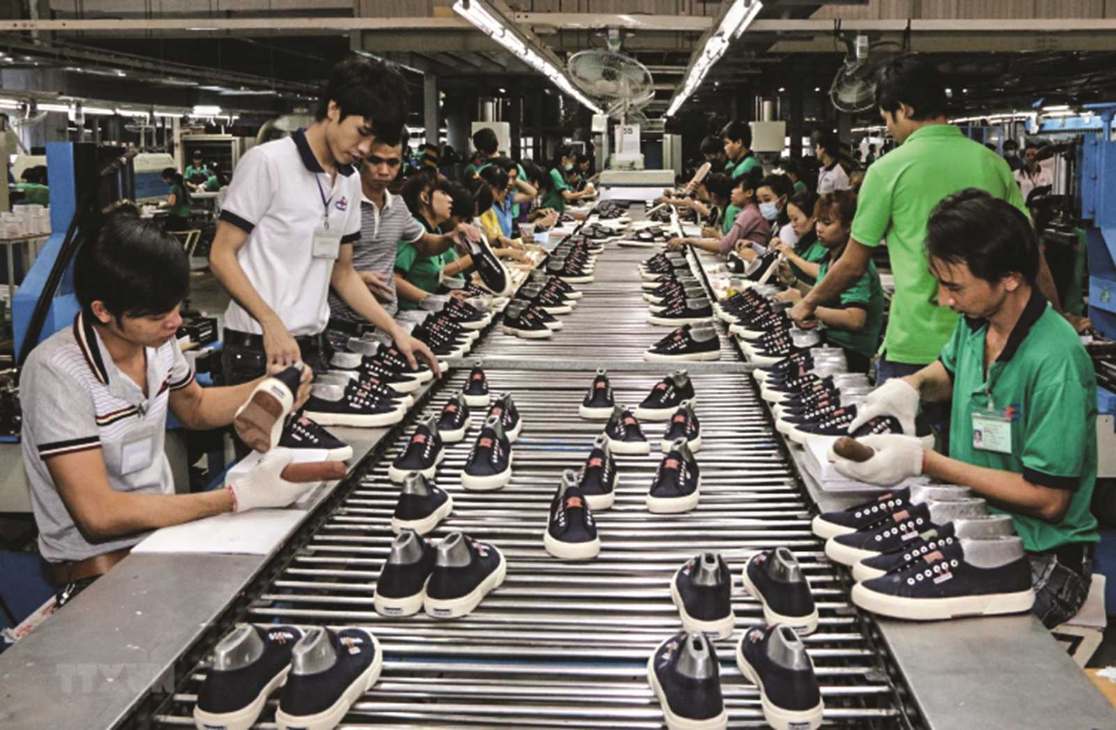 Les entreprises canadiennes s intéressent davantage à la capacité de production du Vietnam