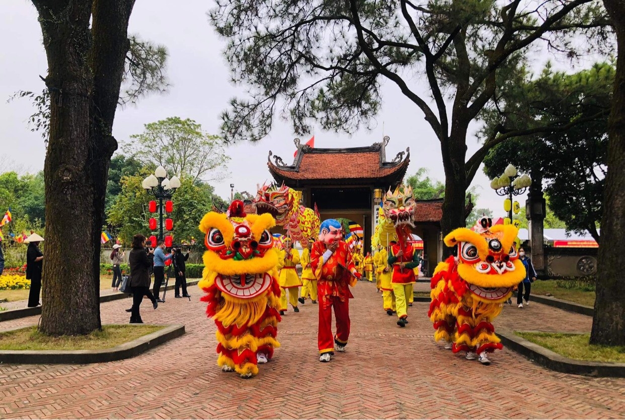 La fête printanière de Côn Son-Kiêp Bac 2023 s’ouvre à Hai Duong