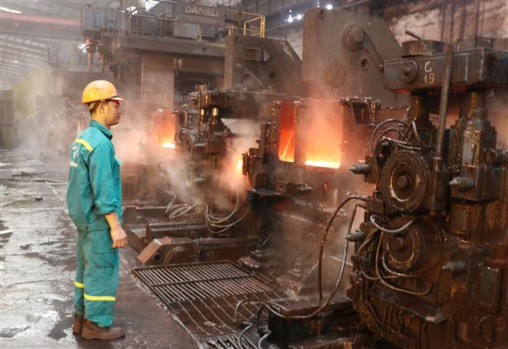 Mise en service de la plus grande usine de ferrosilicium du Vietnam