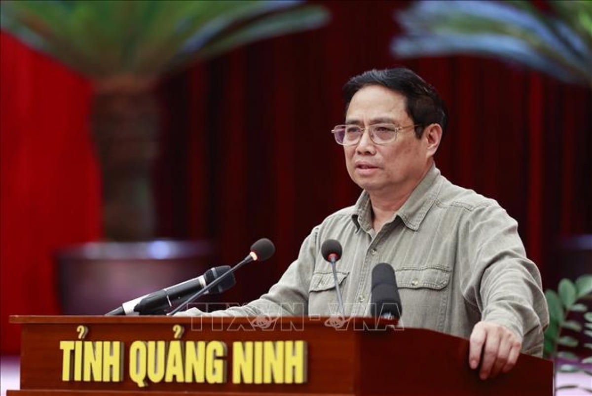 Le Premier ministre exhorte Quang Ninh à devenir riche, propre et belle
