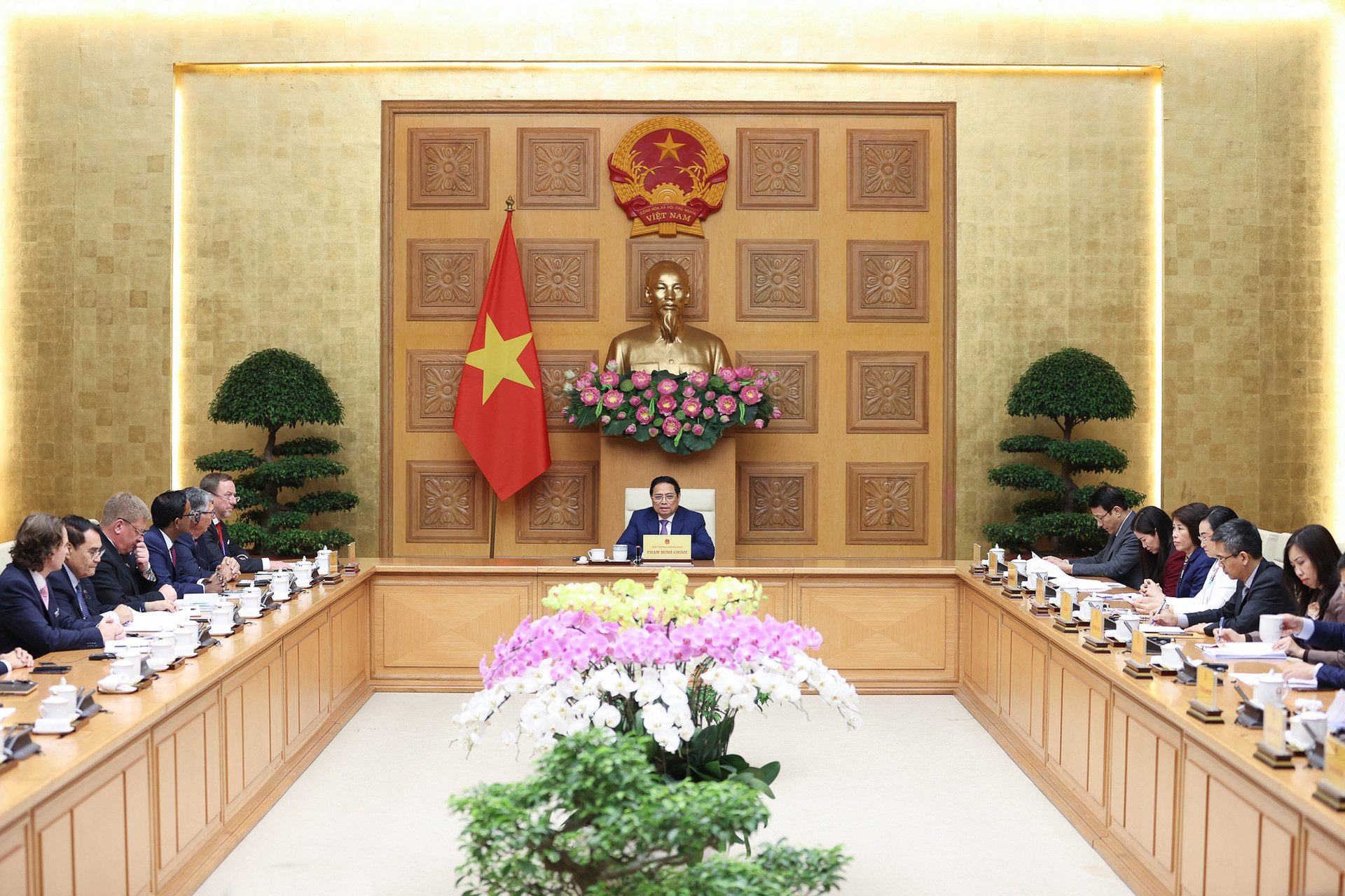 Le gouvernement vietnamien protège toujours les droits et intérêts légitimes des investisseurs