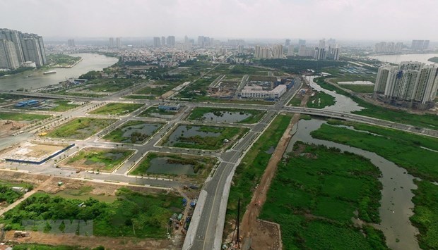 Des Viet-kieu en République tchèque donnent des avis sur le projet de loi foncière révisée