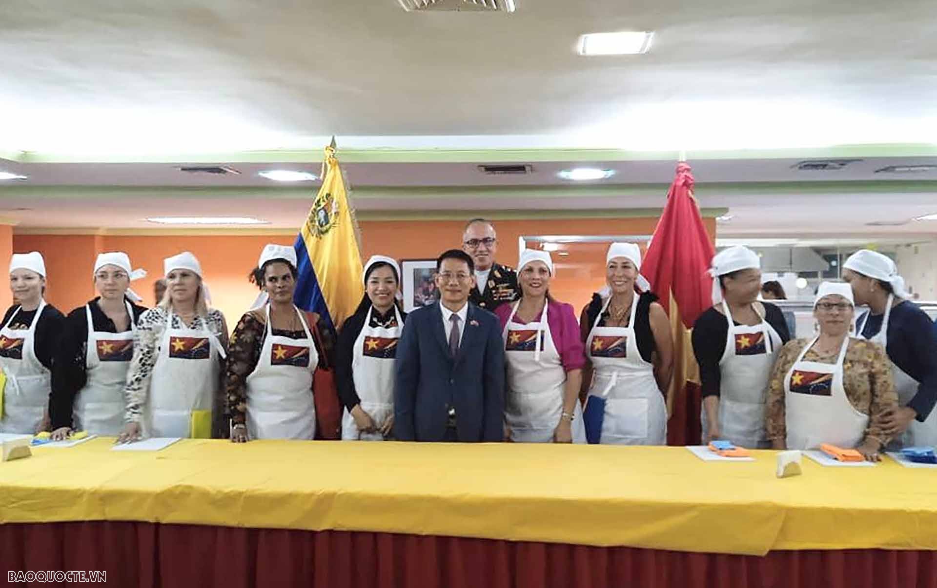 Ouverture des cours de langue vietnamienne, de cuisine, de danse traditionnelle et des arts martiaux