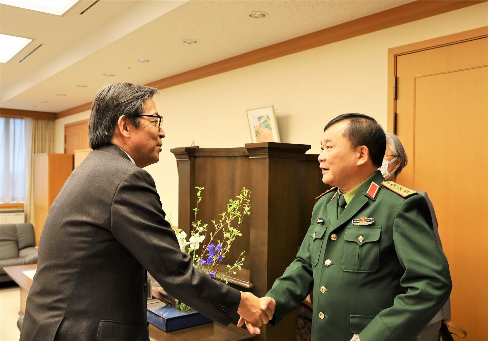 Le Vietnam et le Japon convoquent le 9e dialogue sur la politique de défense