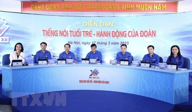 Forum « Voix des jeunes - Actions de l Union de la Jeunesse communiste Hô Chi Minh »