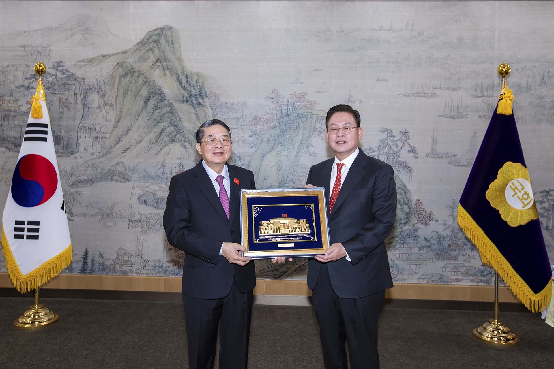 Renforcement des mécanismes d échanges interparlementaires Vietnam-République de Corée