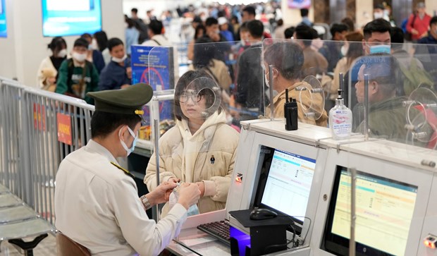 Application de l authentification biométrique des passagers à l aéroport de Van Don