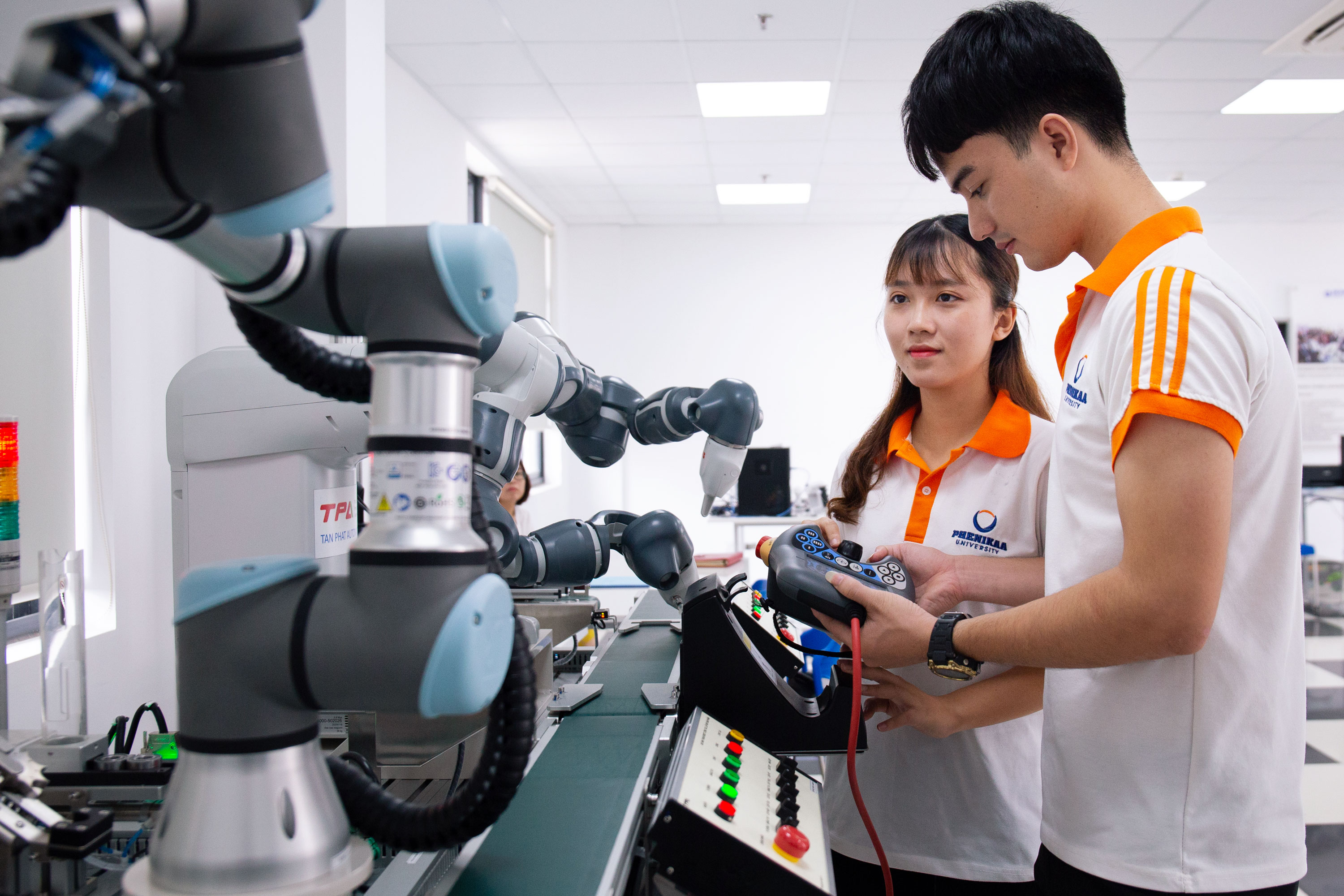 Le Vietnam bénéficiera encore de nombreuses années de sa structure démographique en or