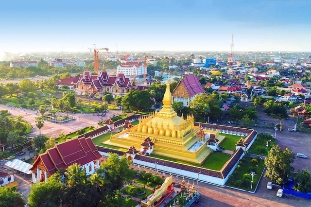 Le Vietnam investit un total de 5,3 milliards de dollars au Laos