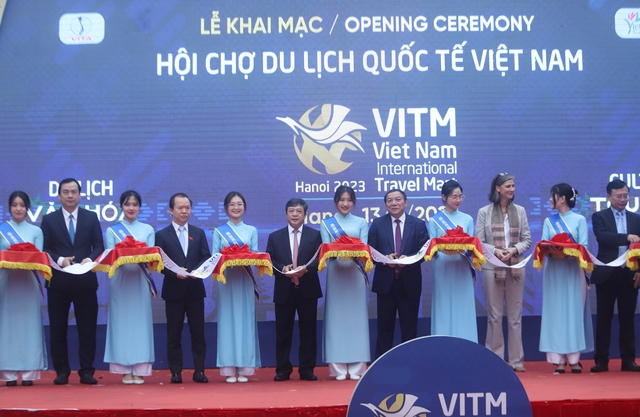 Ouverture de la Foire internationale du tourisme du Vietnam-VITM 2023 à Hanoï