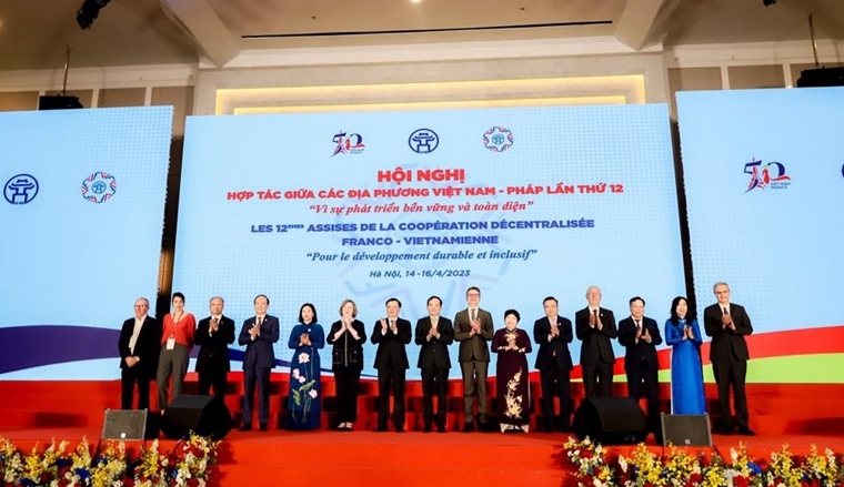Ouverture des 12es Assises de la coopération décentralisée franco-vietnamiennes à Hanoi