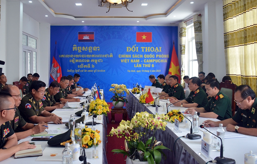 Dialogue sur la politique de défense Vietnam – Cambodge