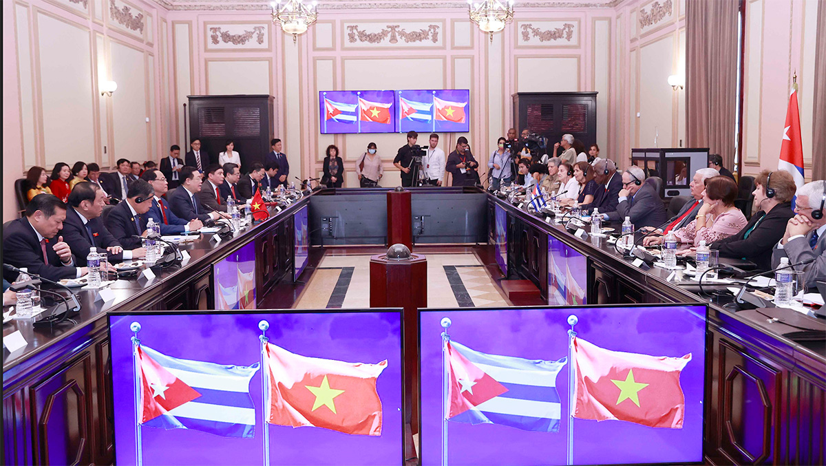 Cuba souhaite approfondir ses relations traditionnelles spéciales avec le Vietnam