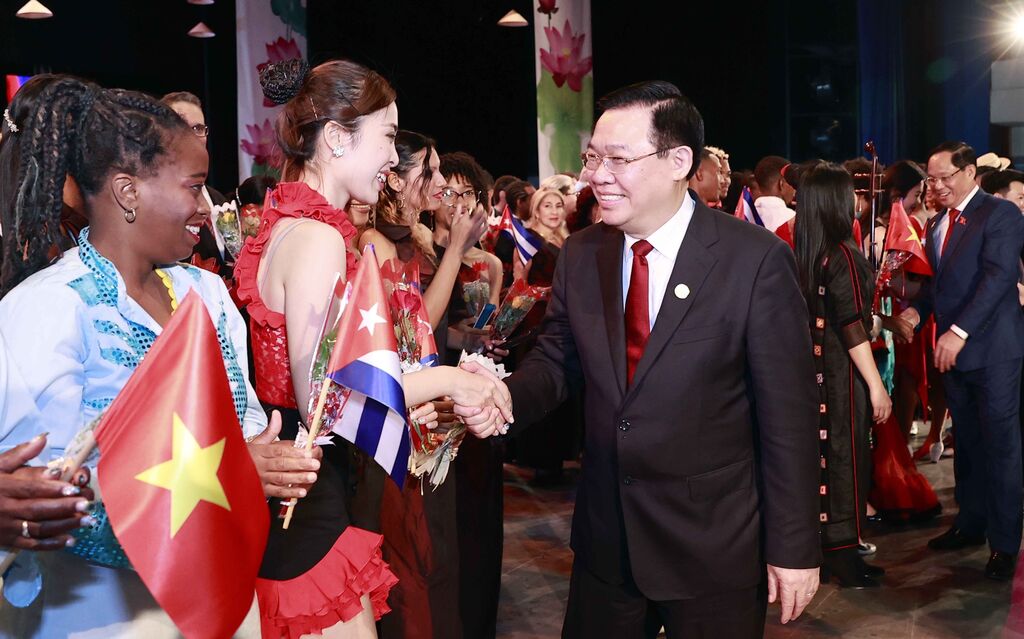 La visite à Cuba du président de l’Assemblée nationale du Vietnam se termine sur une très bonne note