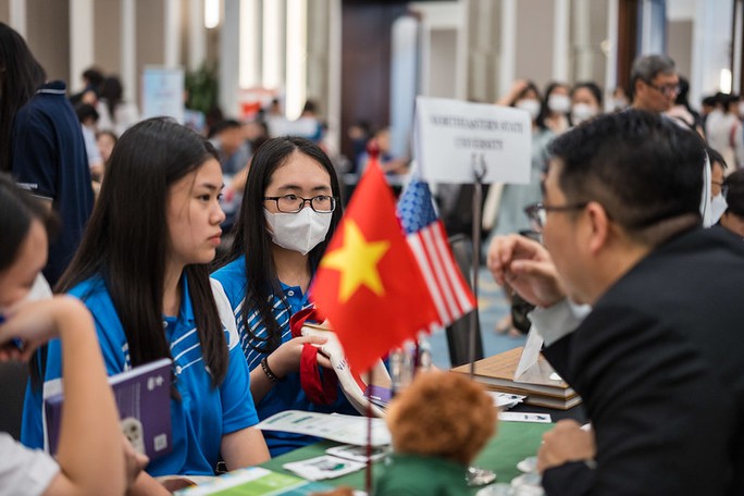 Nombre des étudiants étrangers aux États-Unis le Vietnam au 5e rang