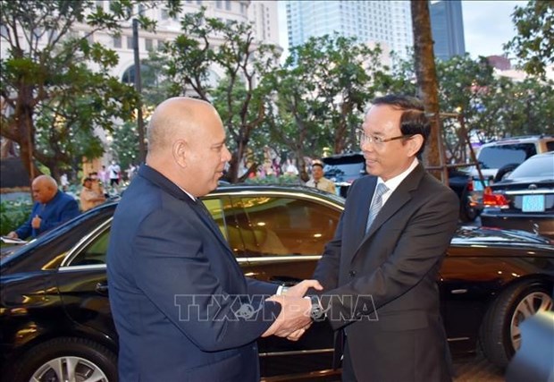 Une haute délégation cubaine se rend à Hô Chi Minh-Ville