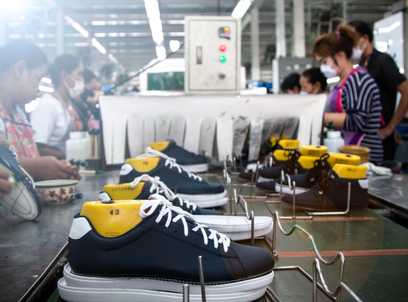 La chaussure, l un des trois principaux produits que le Vietnam exporte vers le Luxembourg