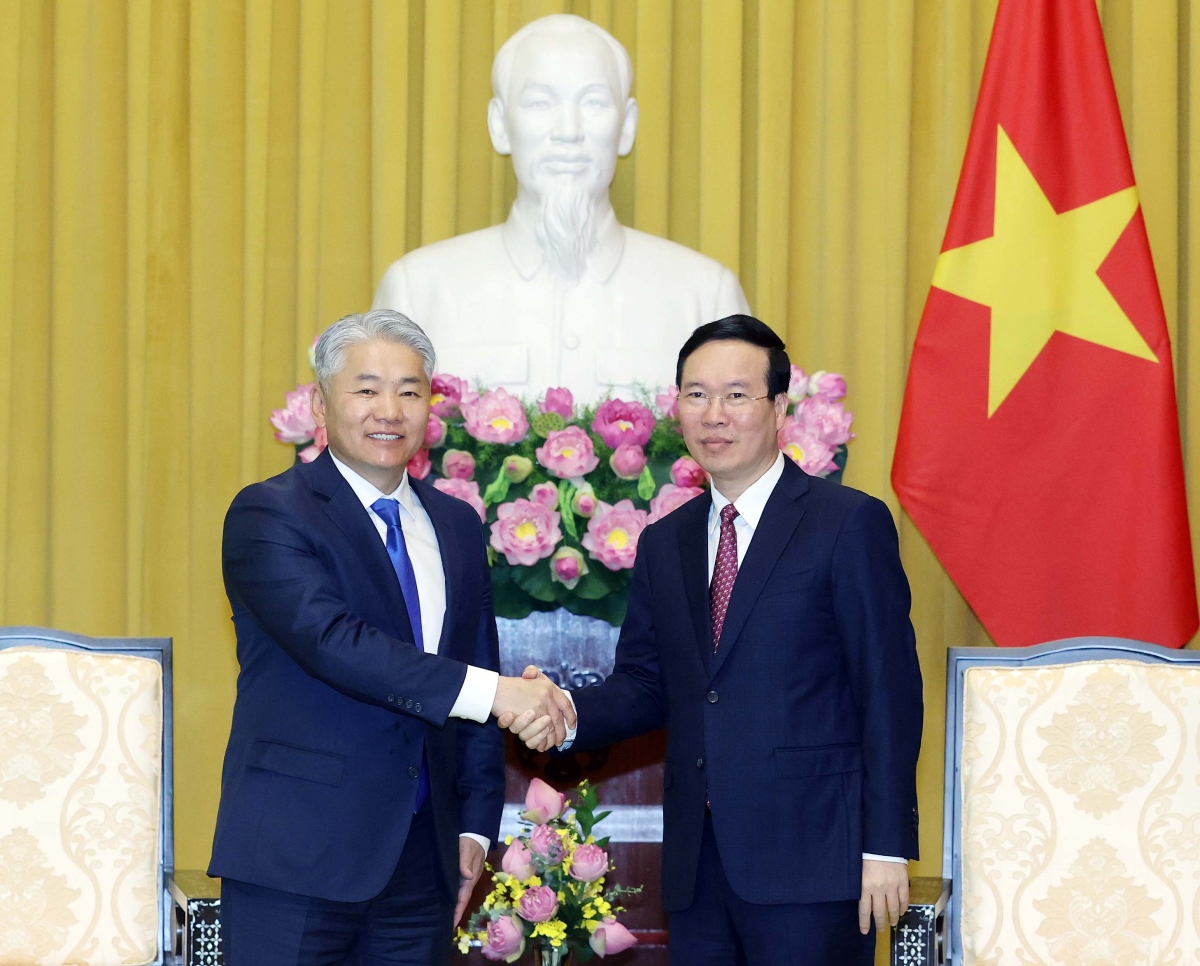 Le chef de l’Etat reçoit le secrétaire du Conseil national de sécurité de Mongolie