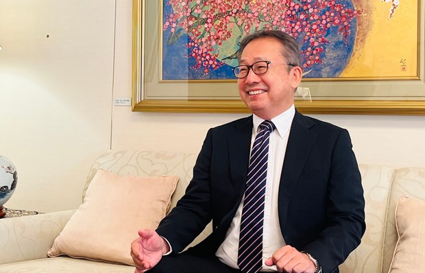 Ambassadeur japonais le Vietnam est un partenaire important du Japon