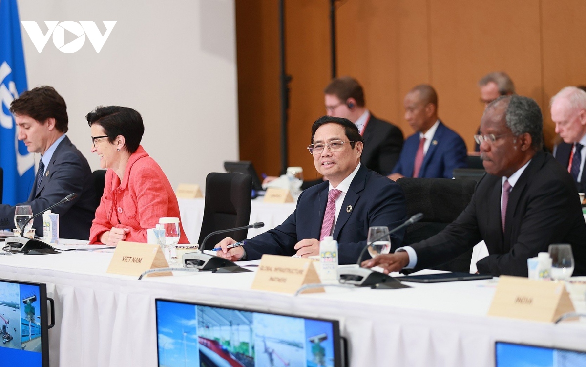 Le voyage d’affaire du Premier ministre vietnamien au Japon se termine avec succès