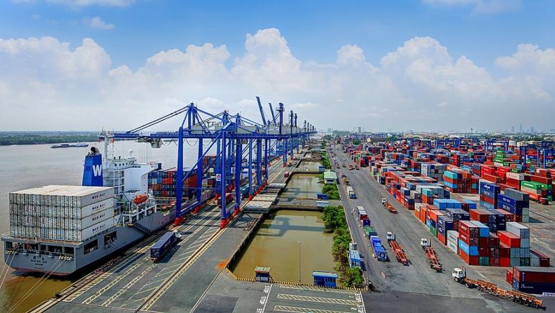 Le volume de fret conteneurisé via les ports maritimes a presque doublé en 7 ans