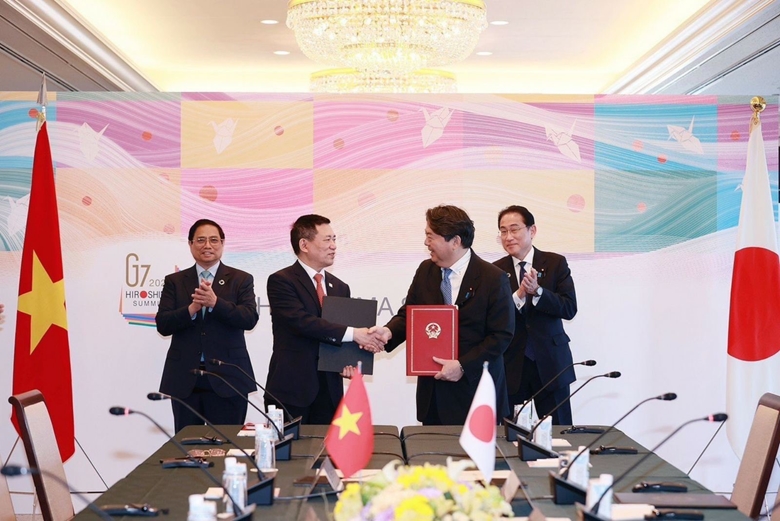 Le Japon accordera au Vietnam 440 millions de dollars de prêts