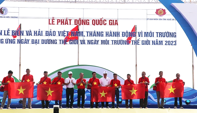 Lancement de la Semaine de la mer et des îles du Vietnam et du Mois d’action pour l’environnement